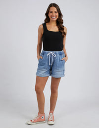 Emma Relaxed Denim Short / Mid Blue Wash