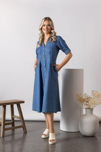 Cap Slv Shaped Waist Button Up Dress w Pockets - Mid Wash