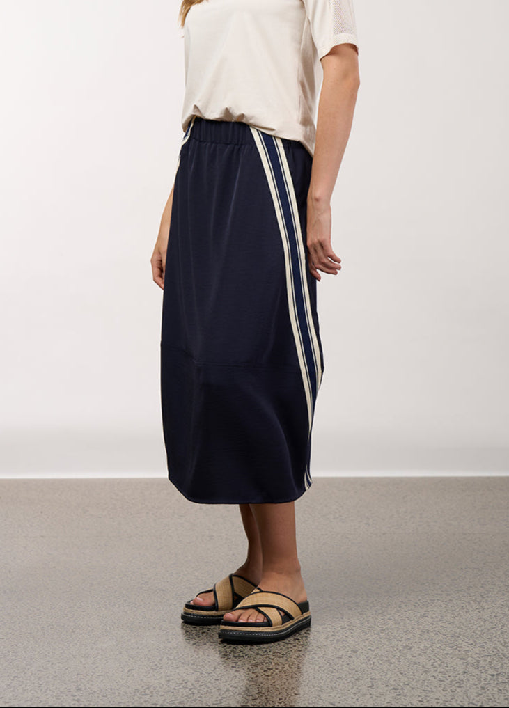 Linear Skirt - Navy