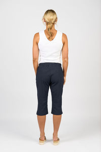 Below Knee Skinny Leg Elastic Waist Pant - Ink