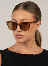 Bree Sunglasses - Havana/Brown.