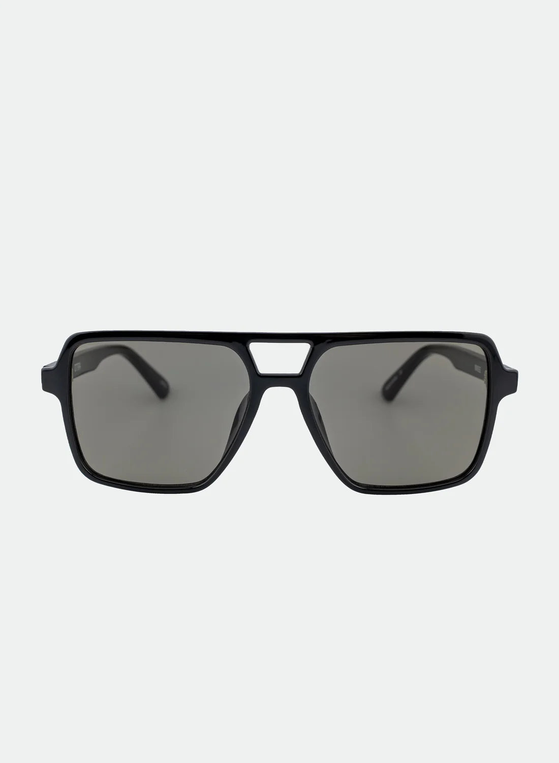 Zoya Sunglasses - Black/Smoke