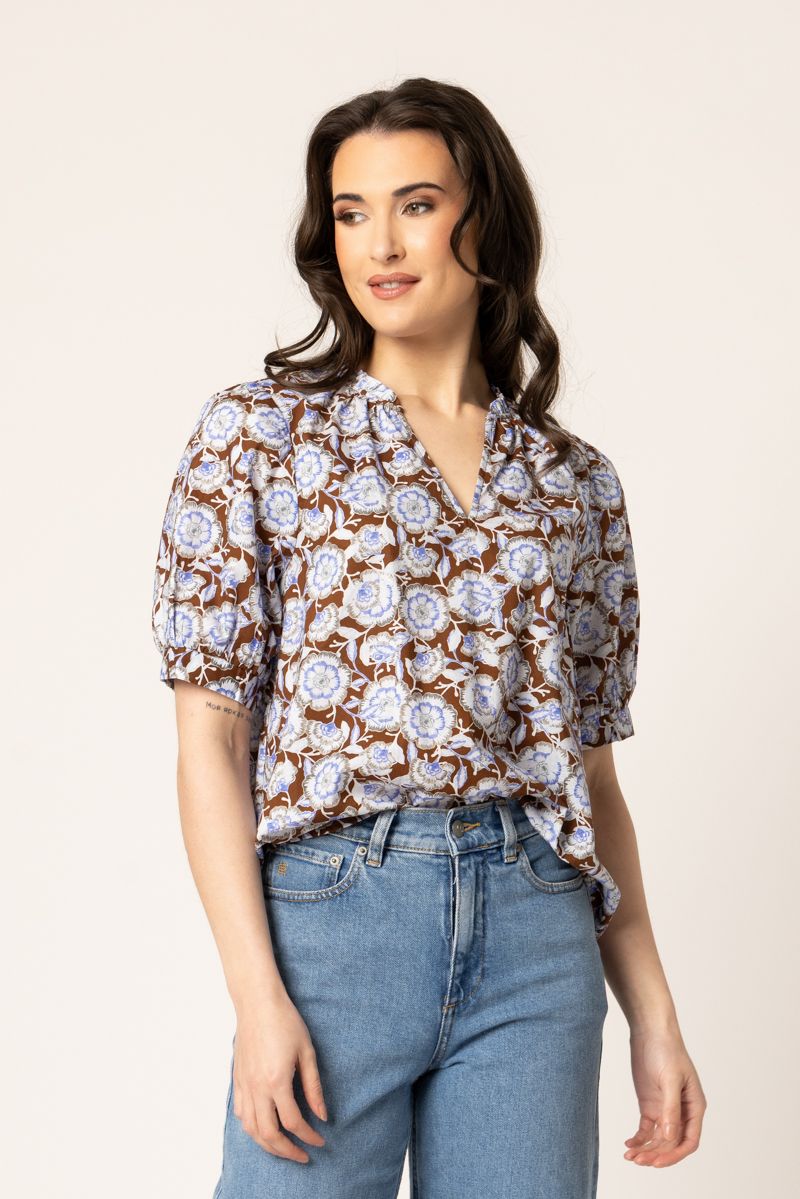 Resolute Top / Biscotti Bloom
