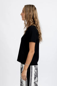 V Please Tee / Black