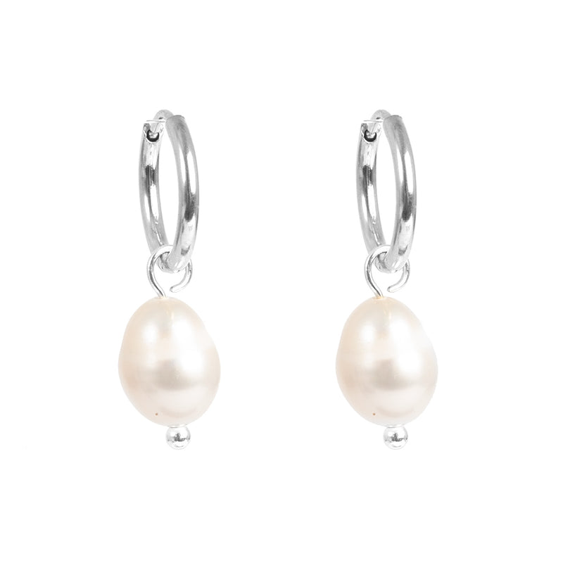 1047 -0014 freshwater pearl earring - silver