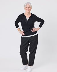 Aina  Top / Black - Girl Next Door Fashion