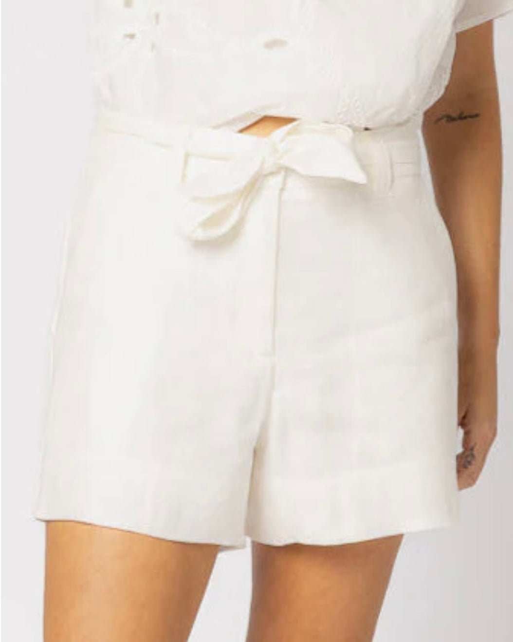 Capone Short - White