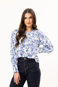 Centered Top / Blue Bloom - Girl Next Door Fashion