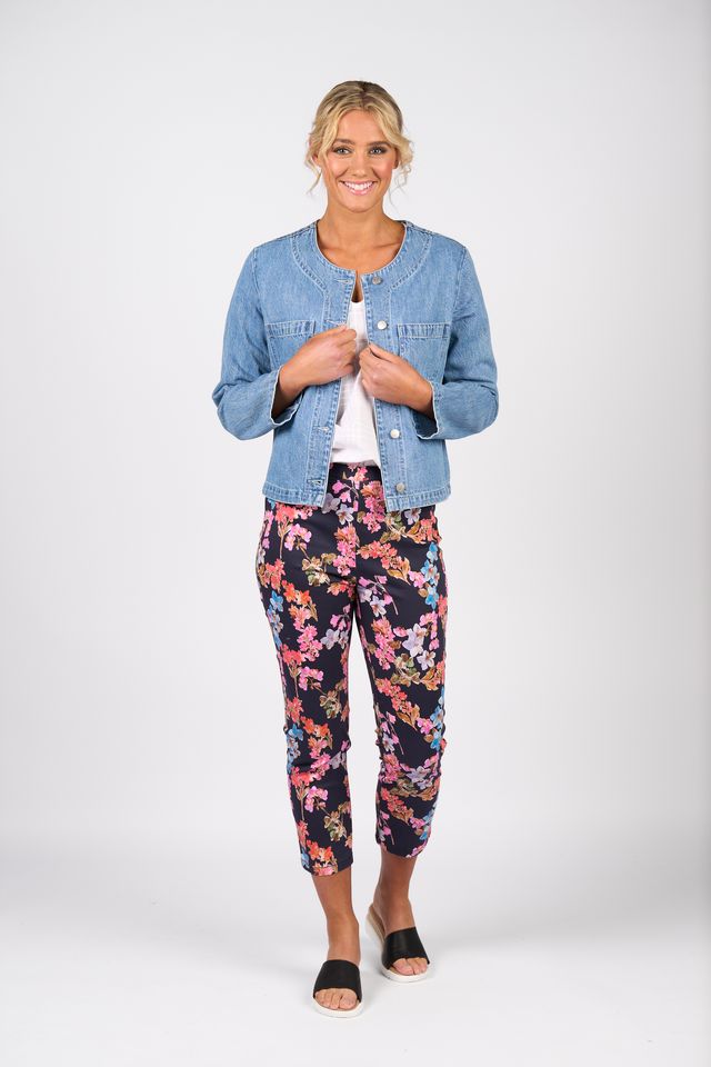 Collarless Denim Jacket - Light Wash