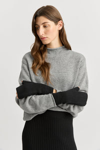 Open End Merino Mitten - Black