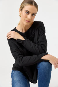 Studio Traveller LS Tshirt - Ebony