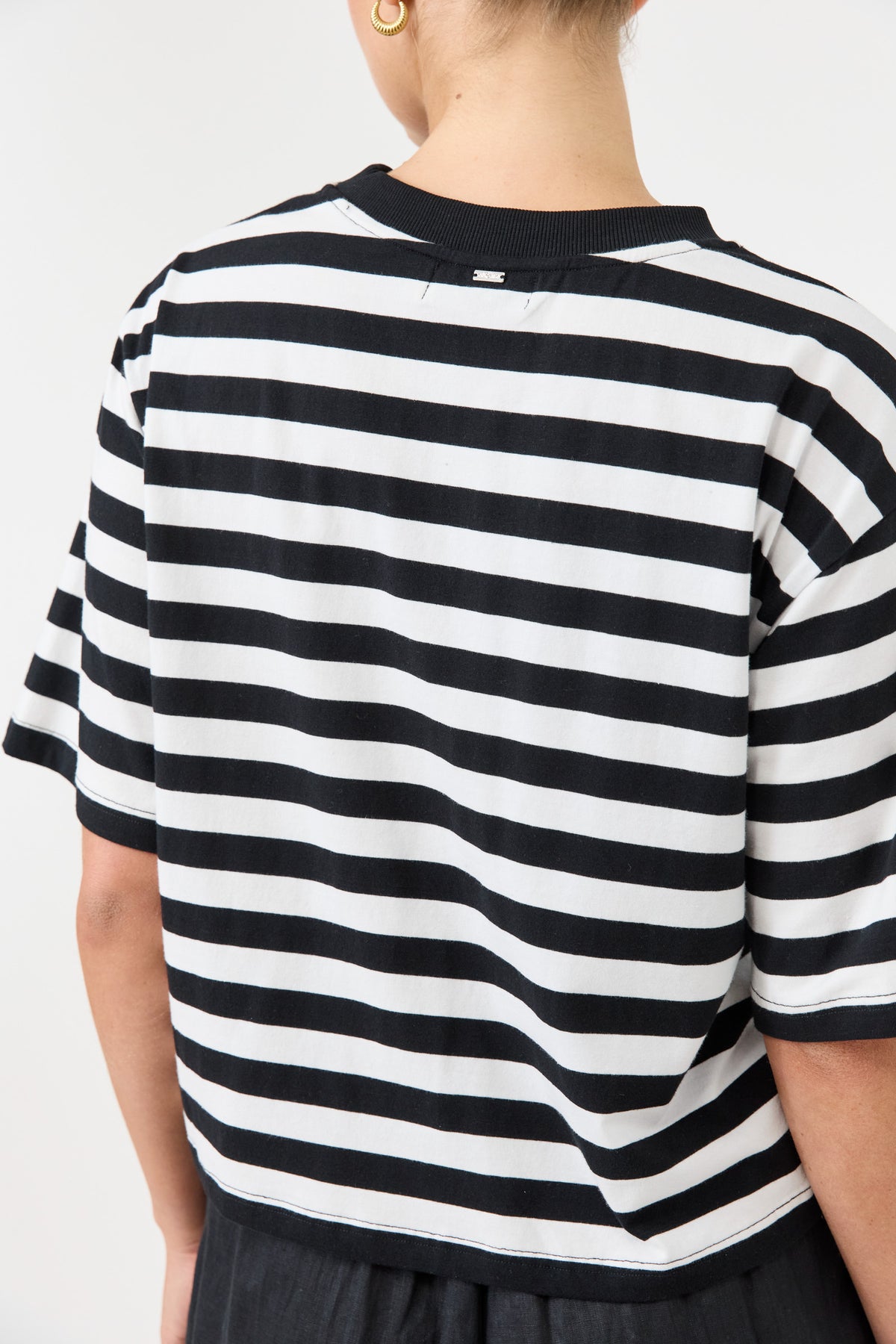 Studio Stripe Tshirt - Ebony