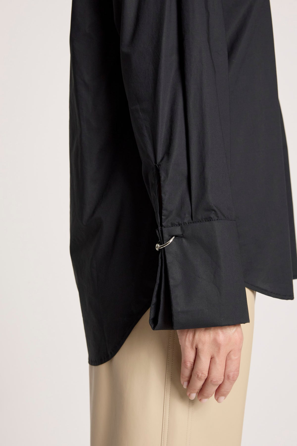 Lozen Shirt - Black - Girl Next Door Fashion