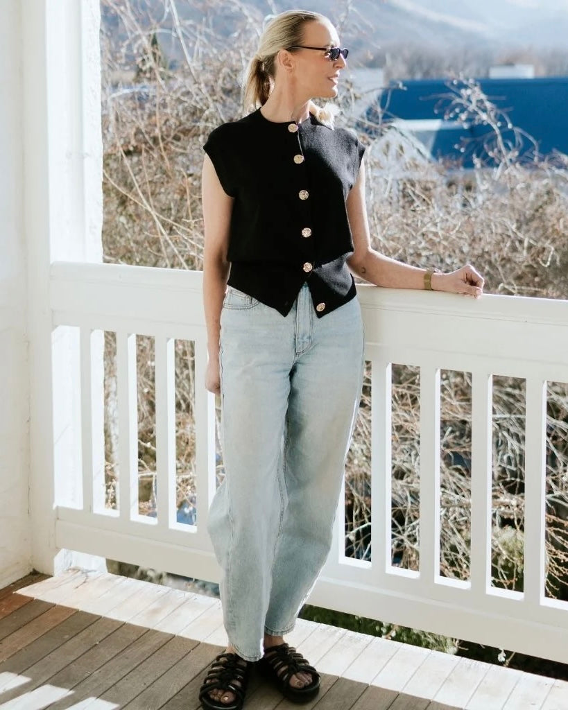 Camilla Sweater Vest / Black