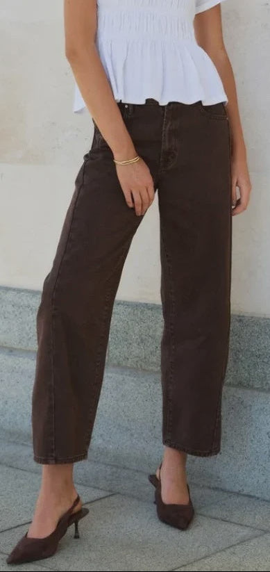 Tradition Dark Chocolate Stretch Soft Barrel Jeans