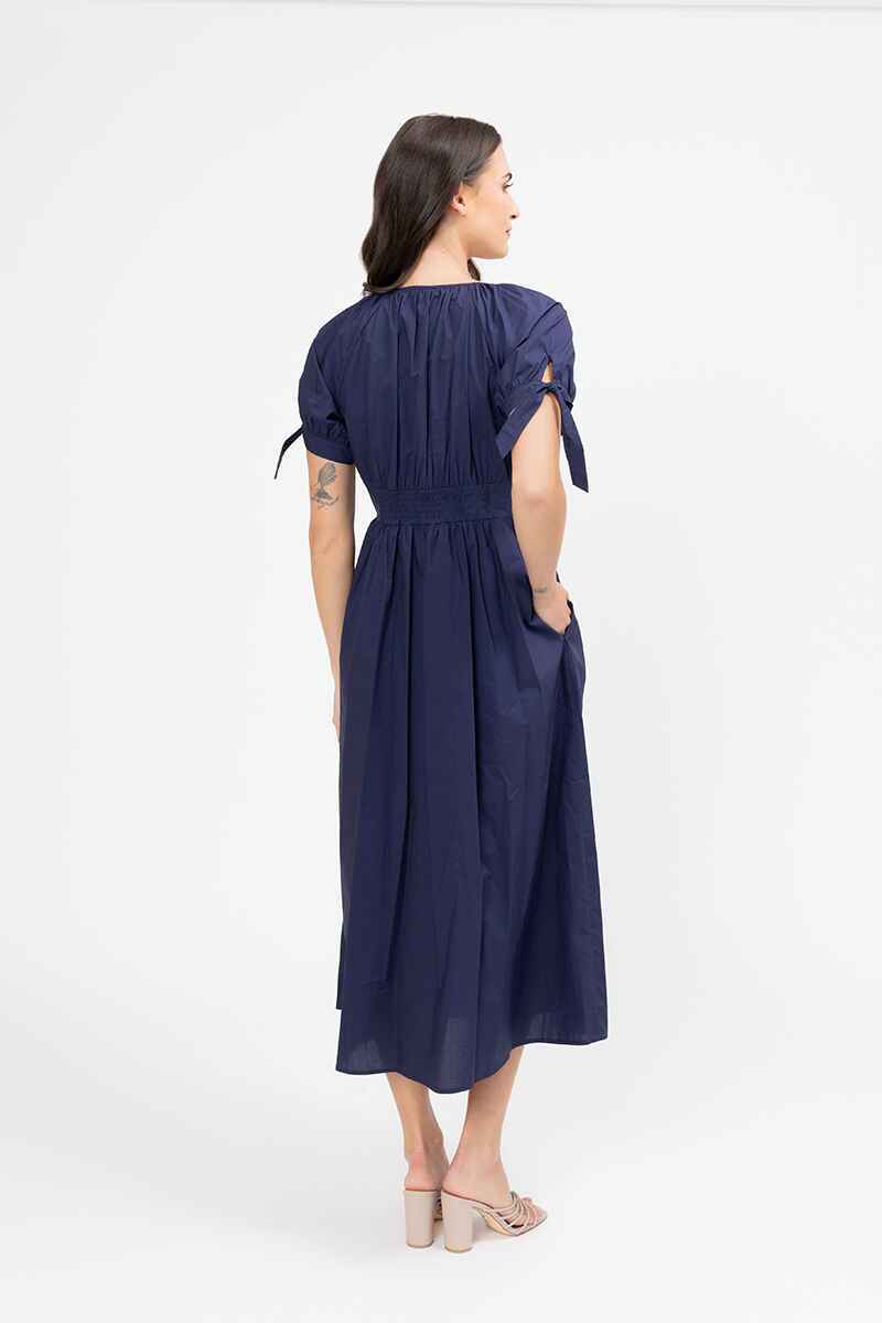 Eternity S/S V Neck Midi Dress / Navy