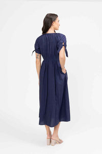 Eternity S/S V Neck Midi Dress / Navy