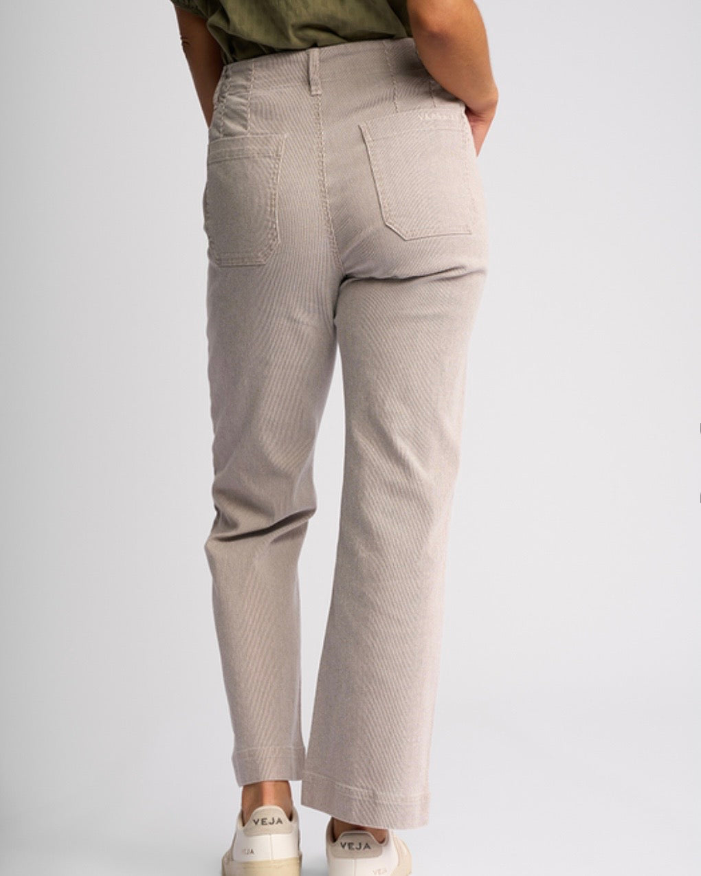 Daily Jean / Straight Leg Ankle Grazer / Ecru Stripe Denim