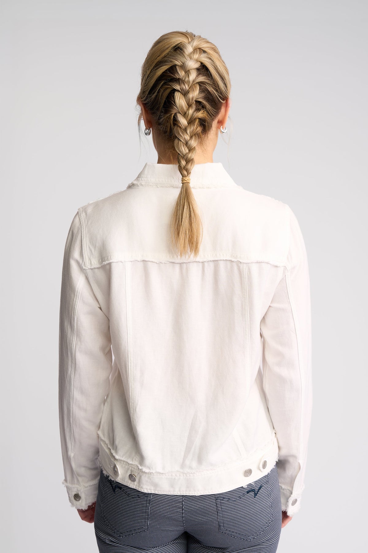 Aura Jacket / White