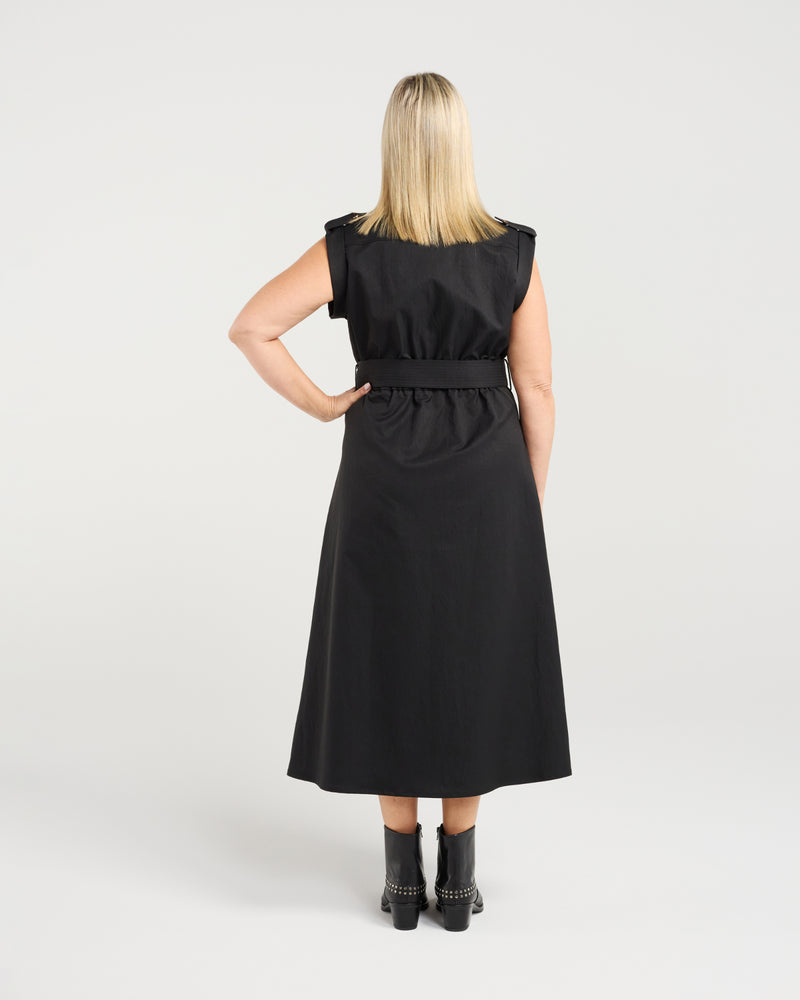 Nixie Dress / Black