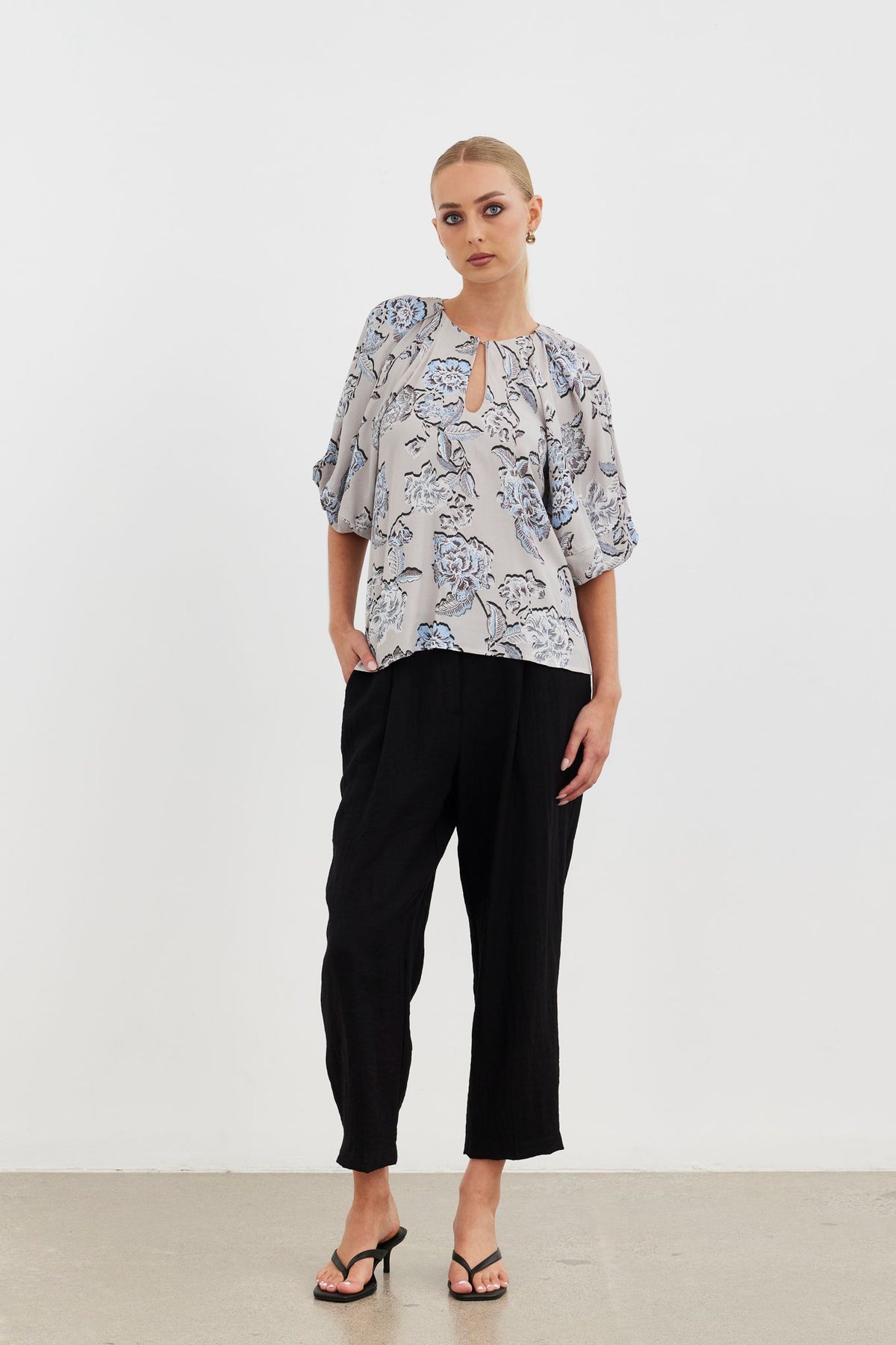 Aurora Puff Sleeve Top - Blue Posey