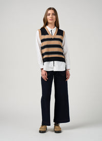 College Vest - Camel/Black
