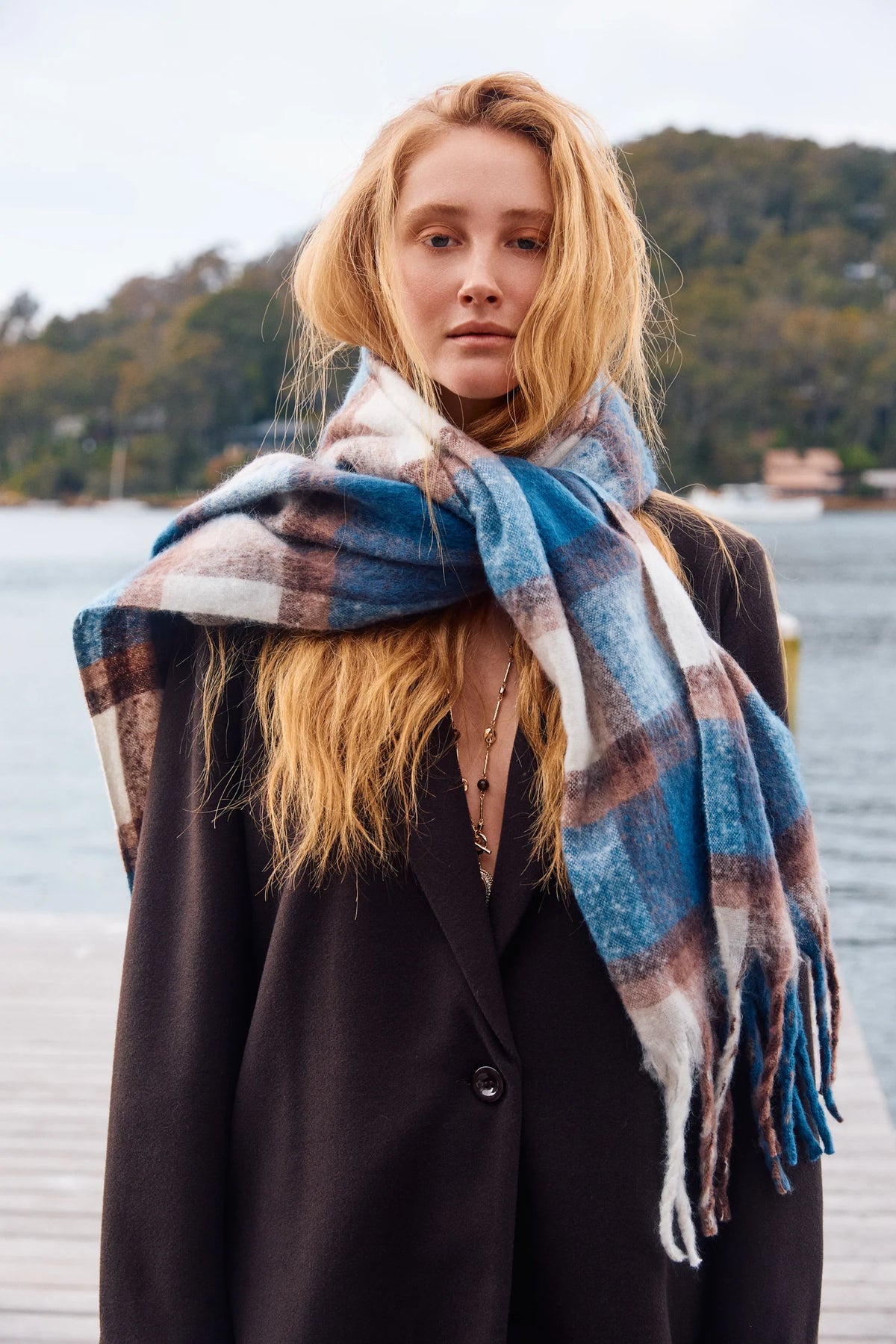Sloane Check Scarf / Navy