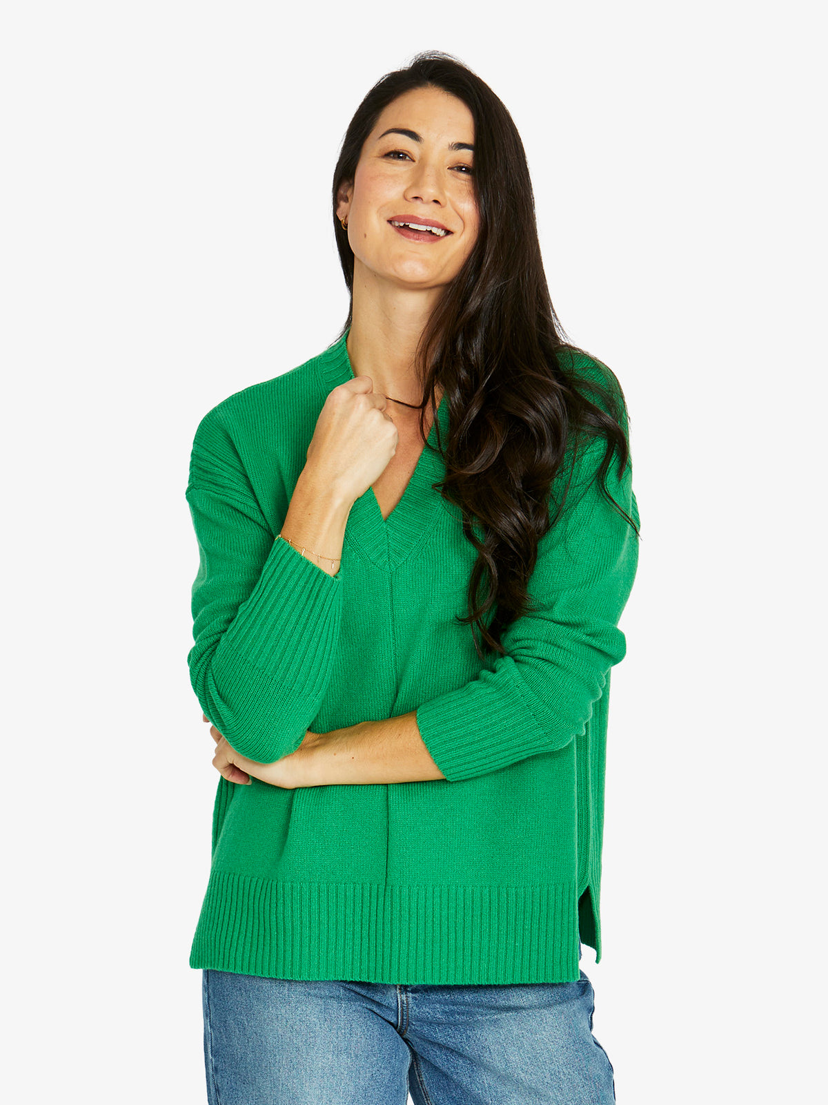 Detail V-Neck Pullover - Apple