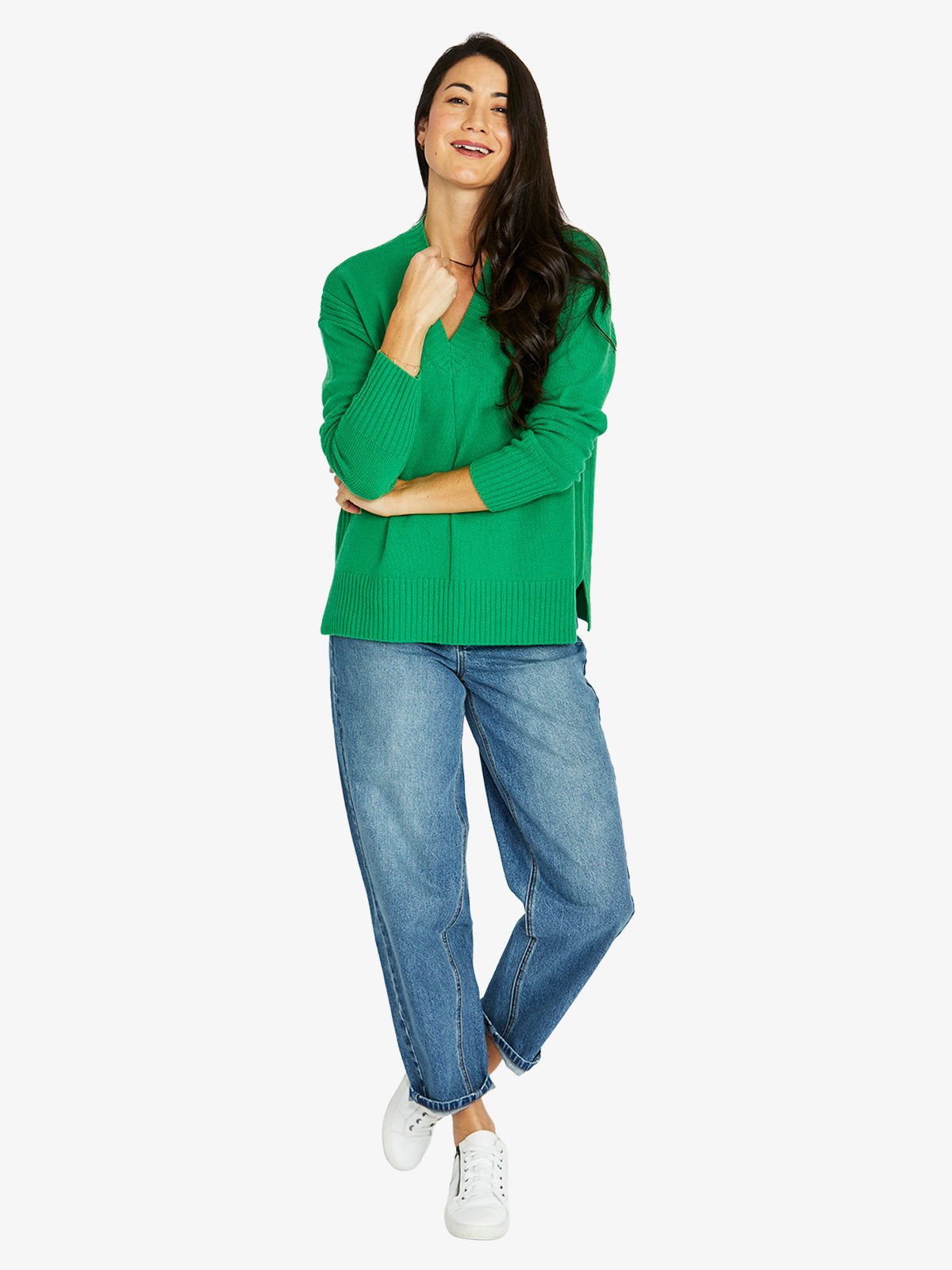 Detail V-Neck Pullover - Apple