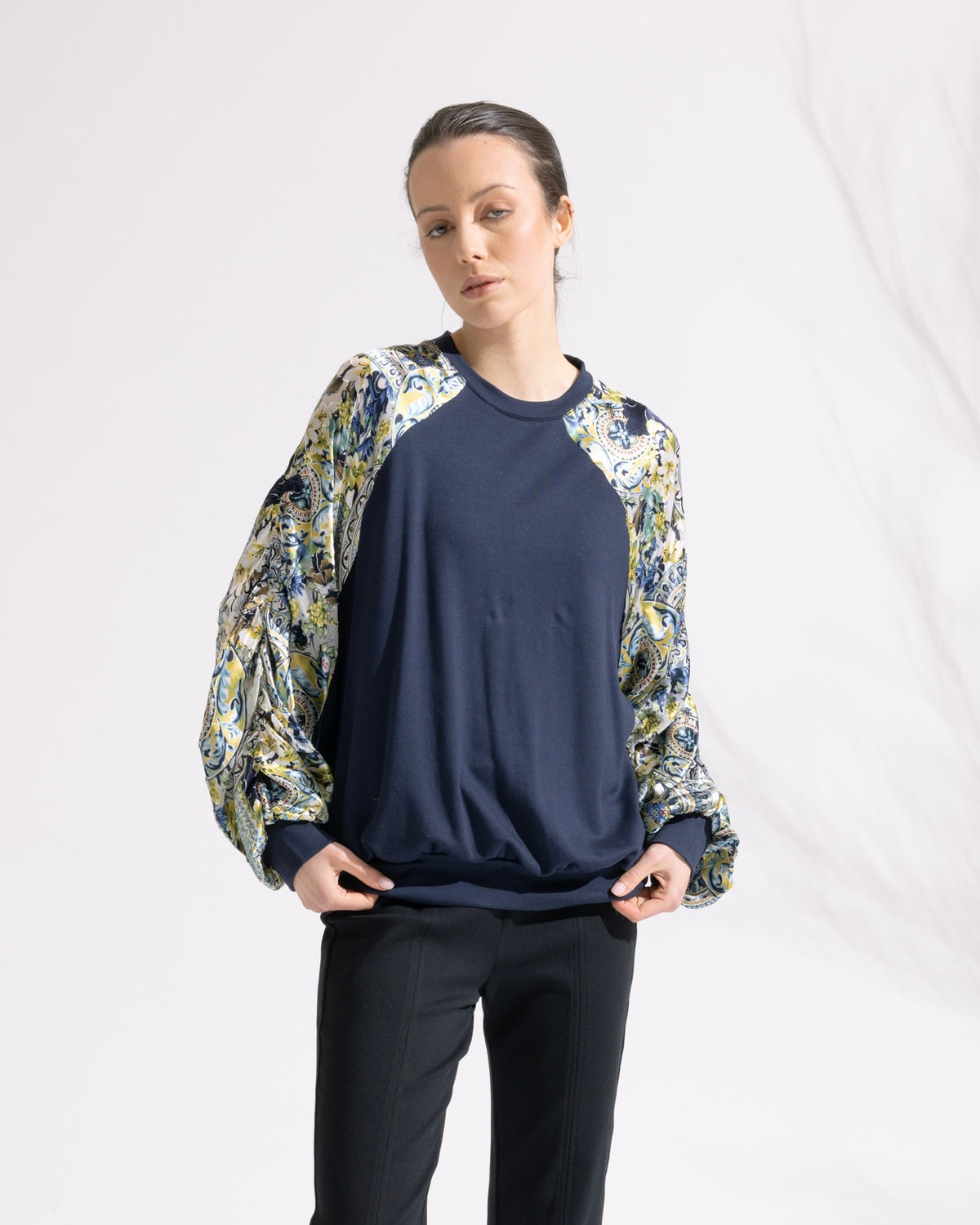 Juno Sweatshirt / Navy + Royal Print