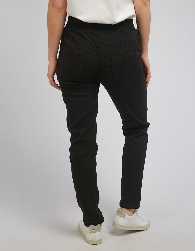 Sylvia Jogger - Black