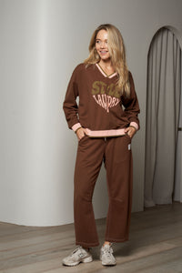 Barrel Leg Track Pants / Chocolate