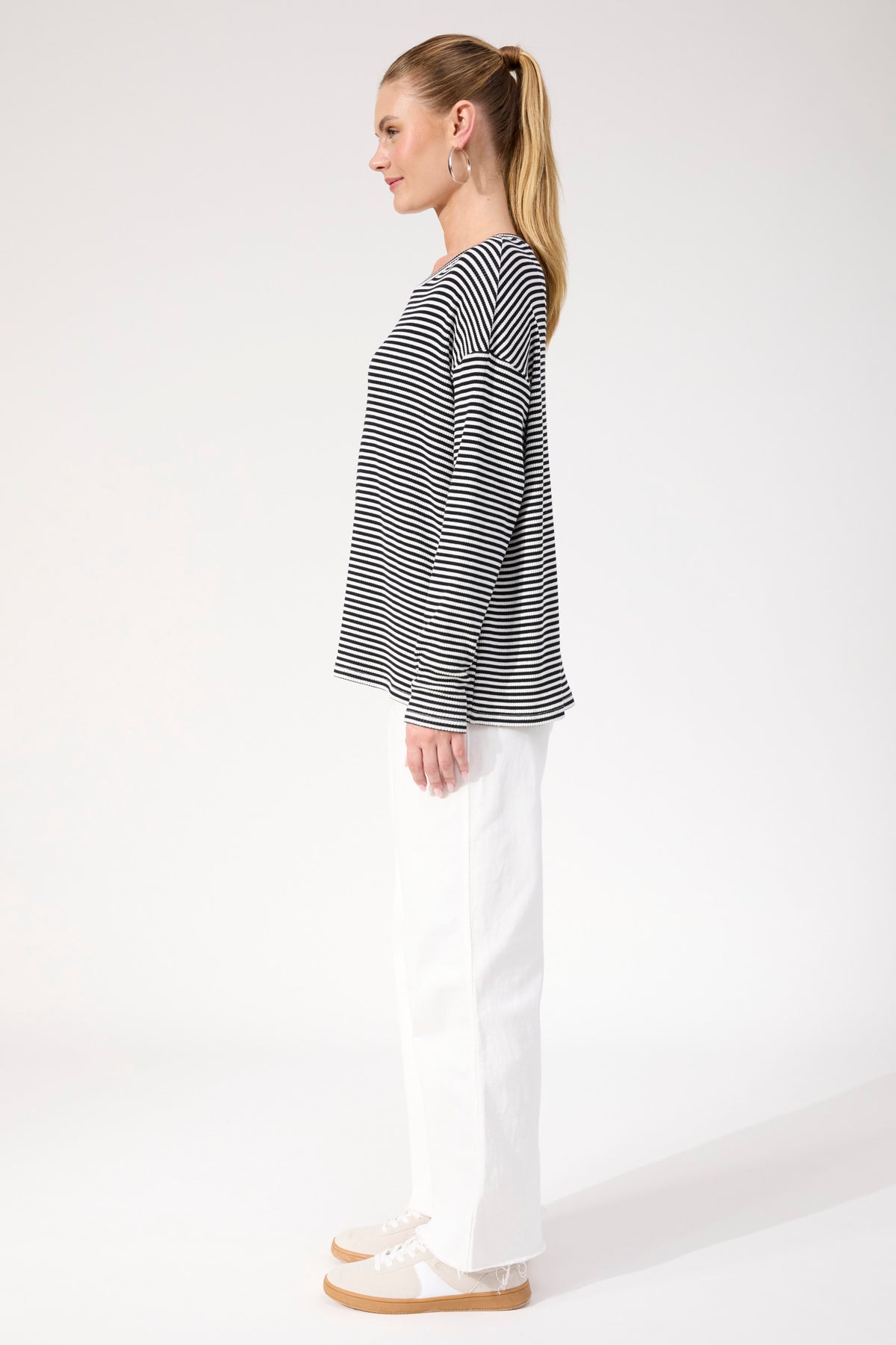 Levi Stripe L/S T Shirt - Black