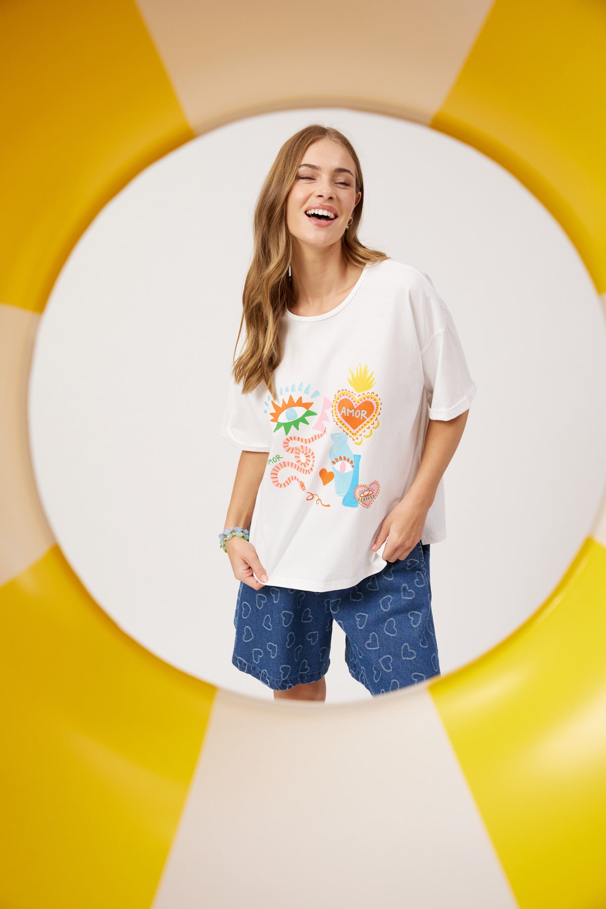 Mykonos Graphic T-Shirt - White Amor