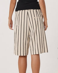 Luna Bermuda Short - Cream/Black