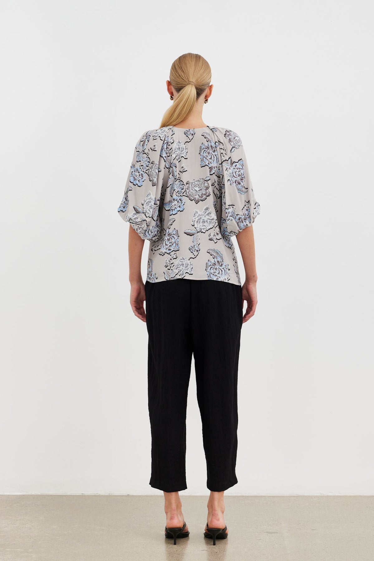 Aurora Puff Sleeve Top - Blue Posey