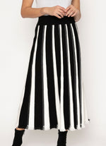 Valkyrie Skirt - Black/White