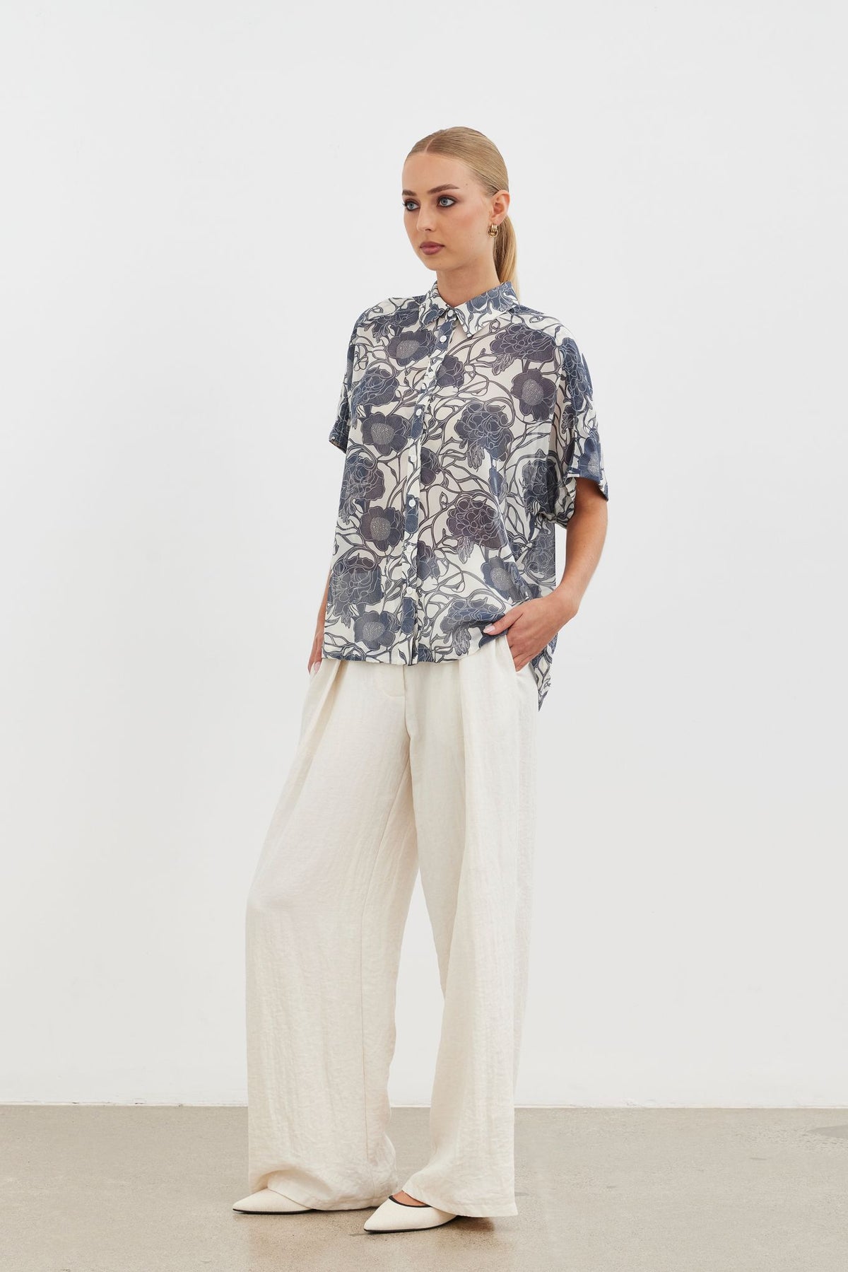 Elia Scoop Shirt - Ivory Atelier Bloom