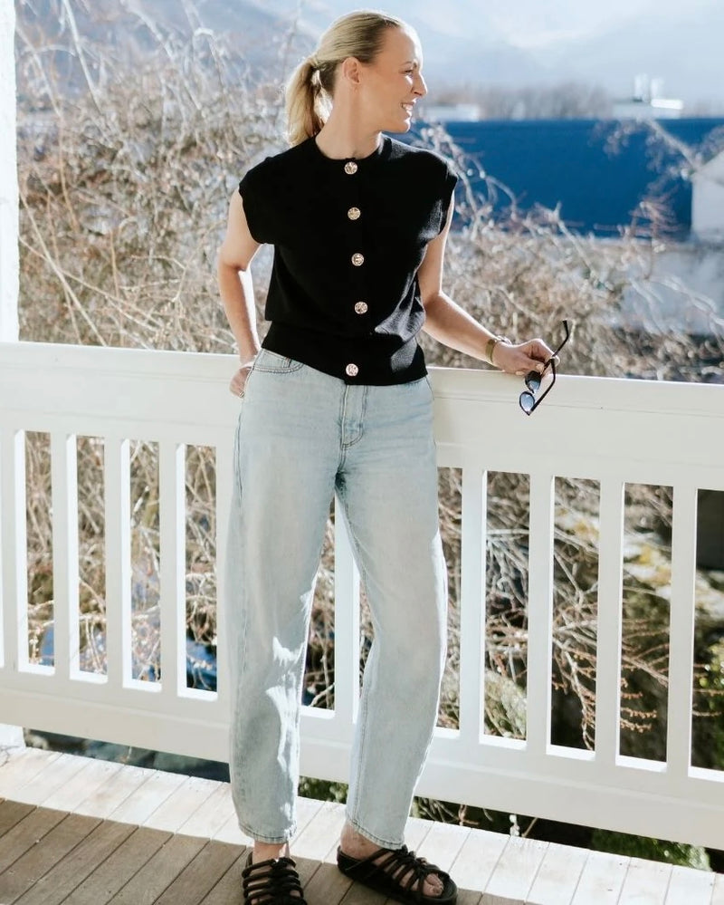 Camilla Sweater Vest / Black