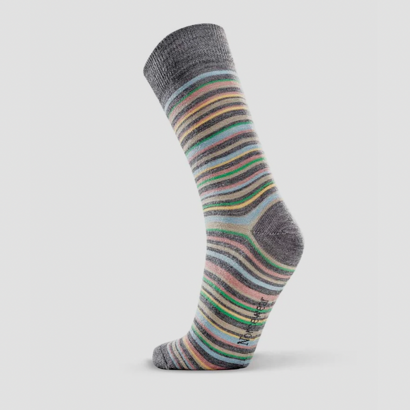 Fine Line Stripe Socks / Grey Mix