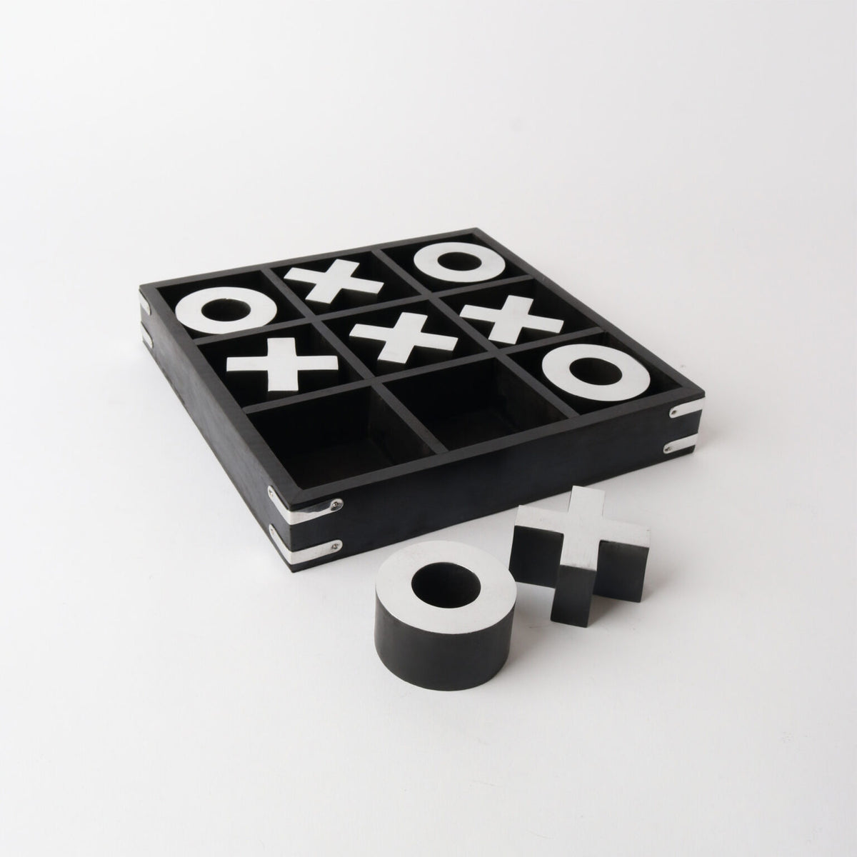 Tic Tac Toe 25cm x 25cm - Black + Silver