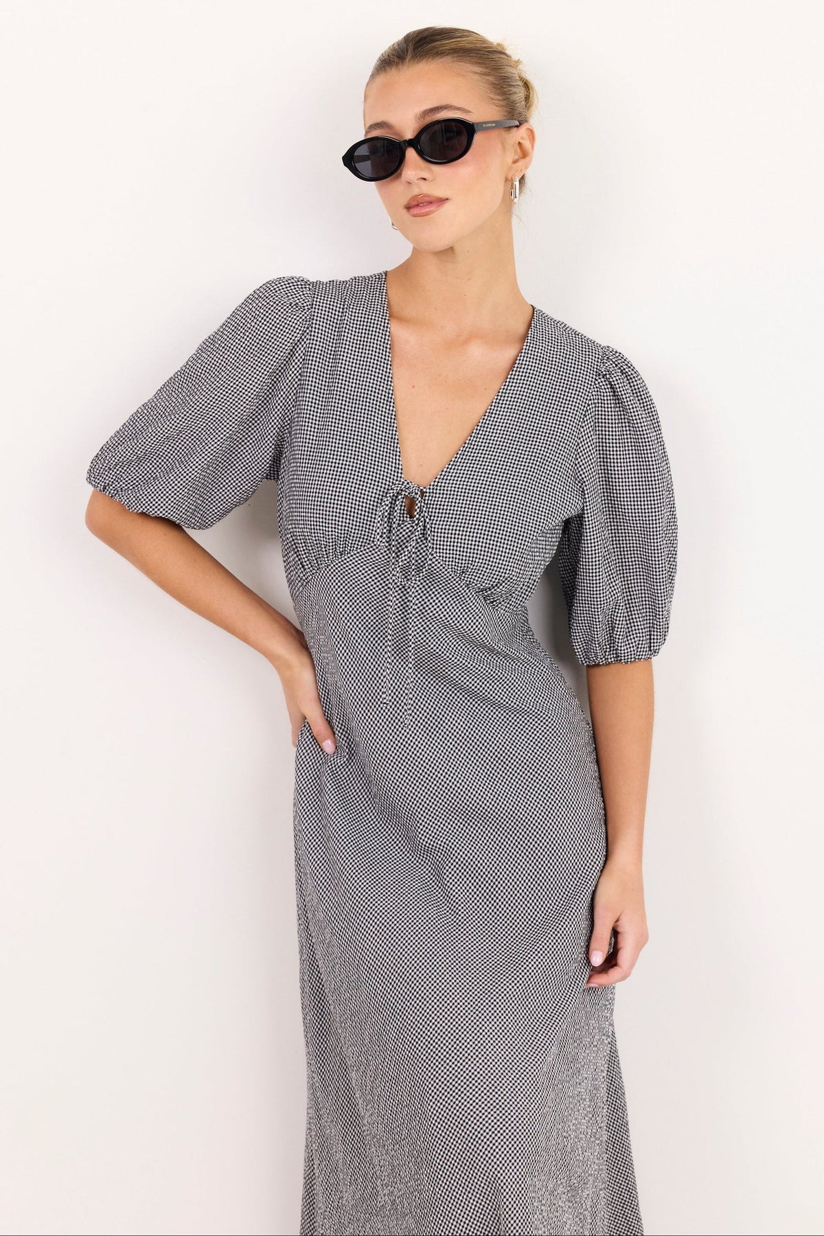 Accolade Black White Mini Gingham Mid Sleeve Tie Detail Midi Dress