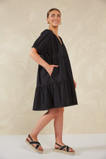 Adelfia Dress - Domino