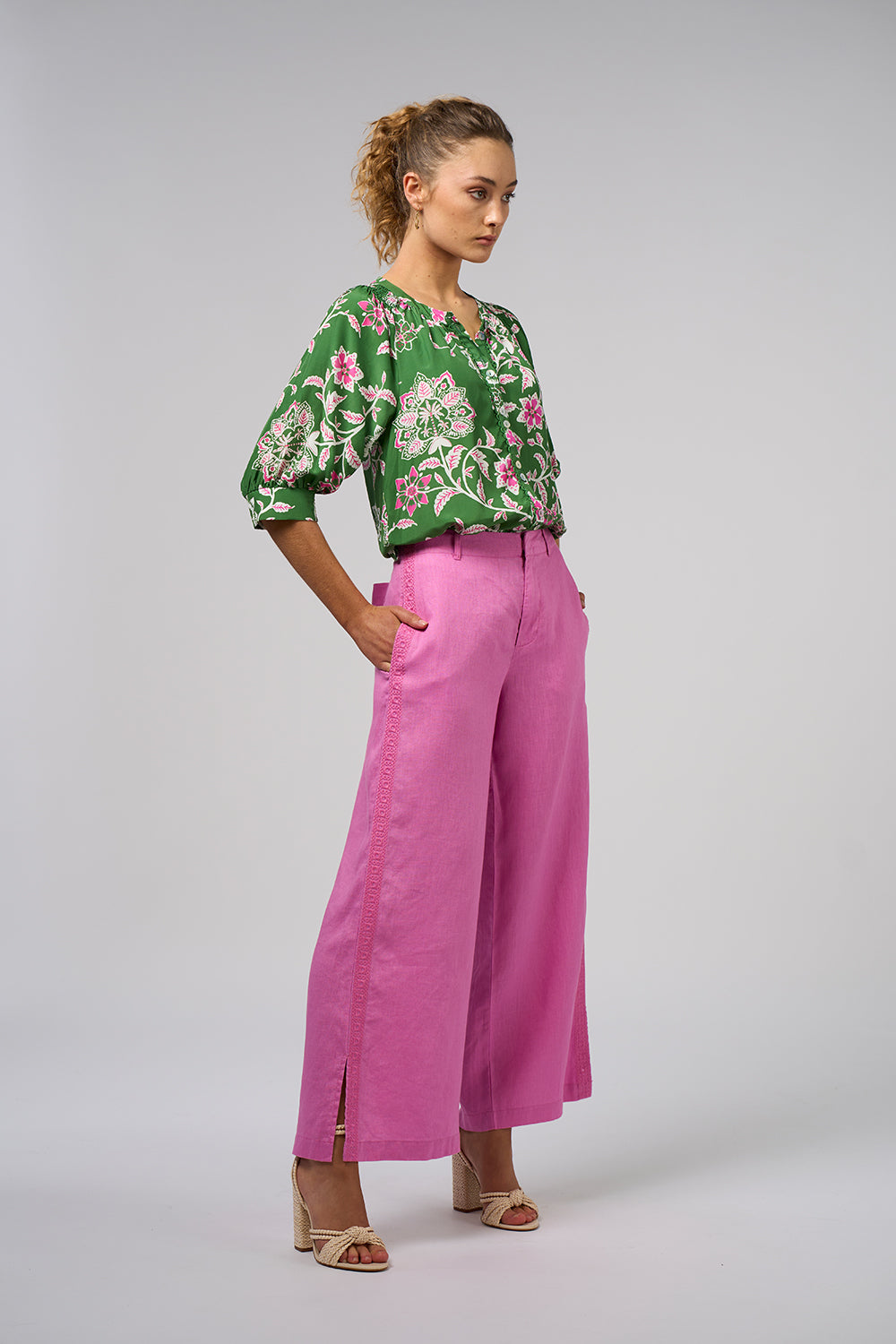 Aisha Shirt - Tea Leaf Multi