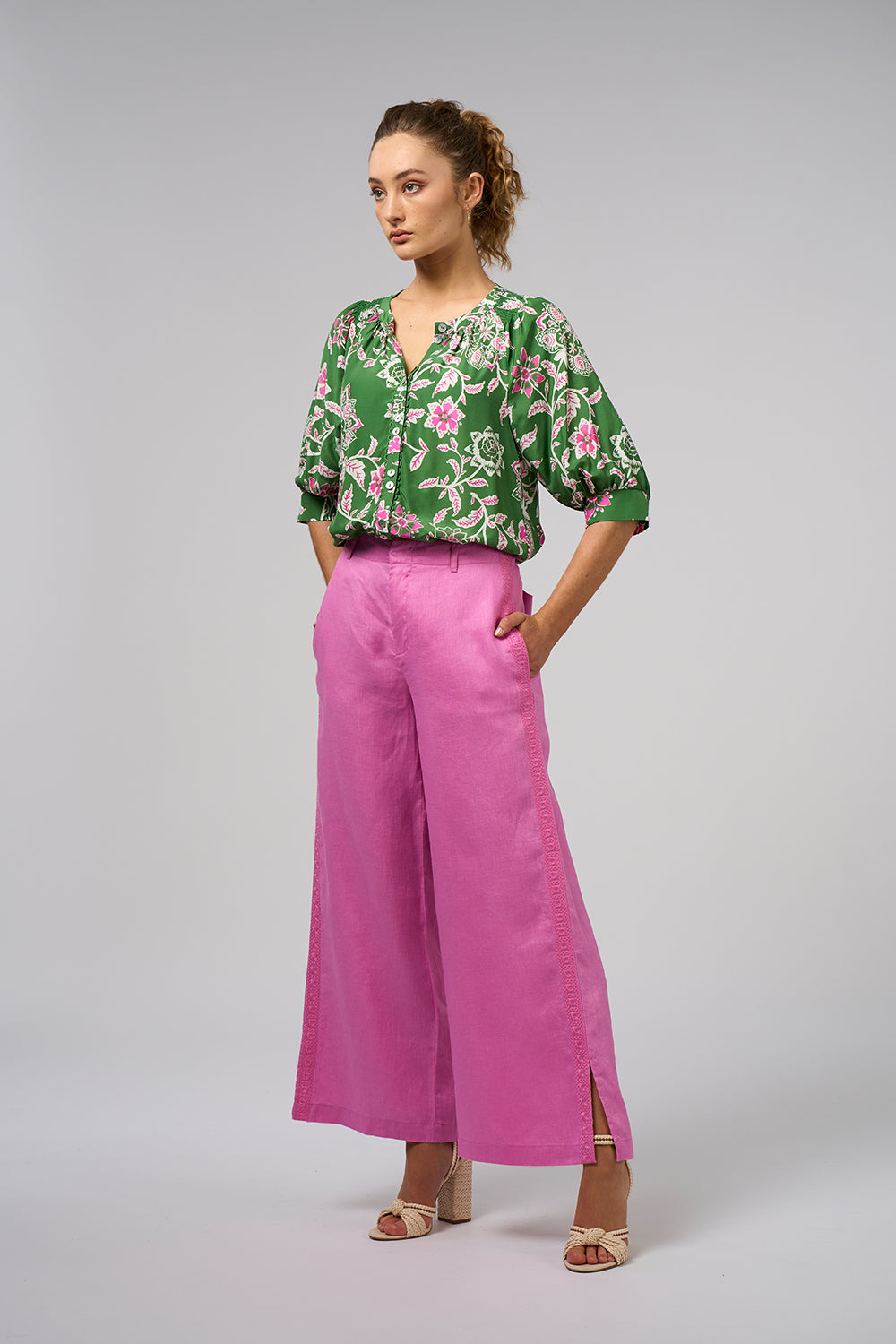 Aisha Shirt - Tea Leaf Multi