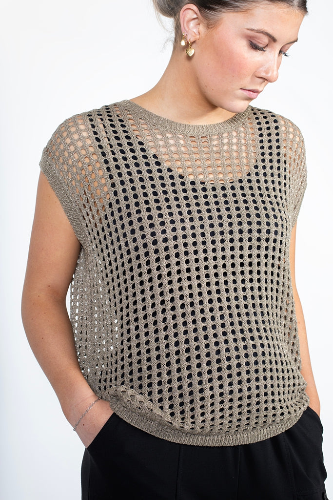 Chelsea Vest - Moss Gold