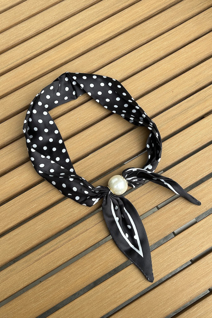 Pearl Fasten Neck Tie - Classic Polka