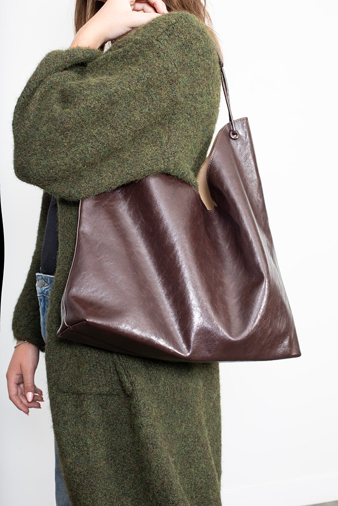 Classic Carry-All Shoulder Bag - Mocha