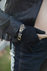 Leopard Bow Gloves