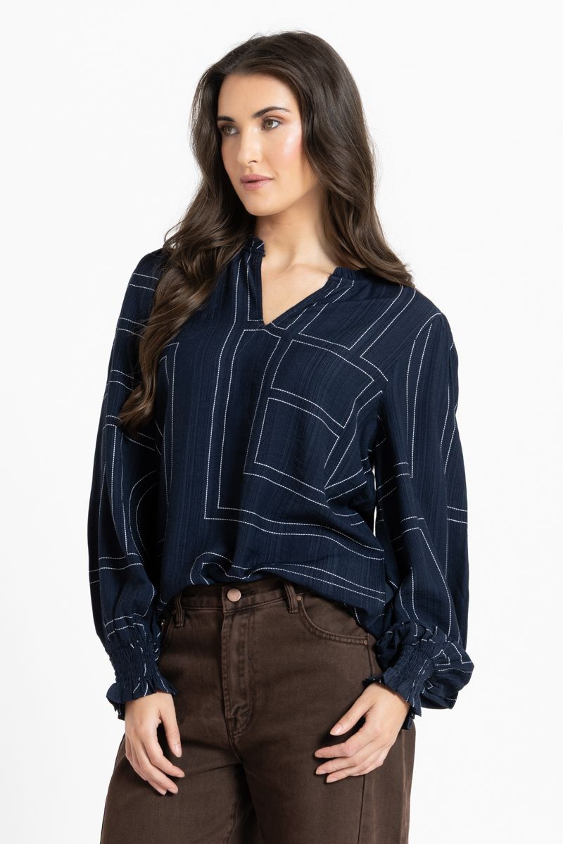 Movement Blouse / Navy Geo